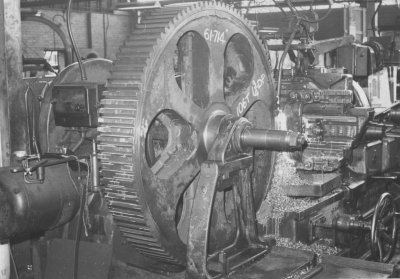 Pre-war gear cutting